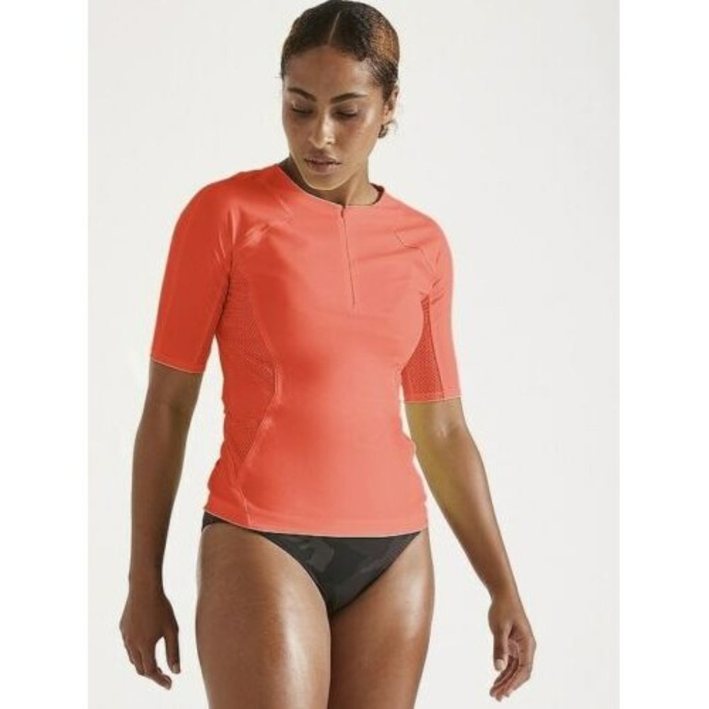NWT ATHLETA Pacifica II Tee Rashguard Top, Orange, M